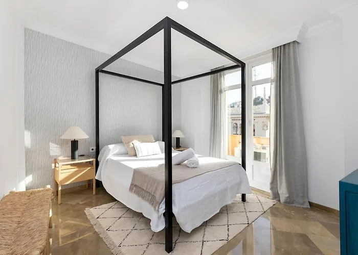 Apartamento Con Vistas En Gran Via De Granada Luxury Suites